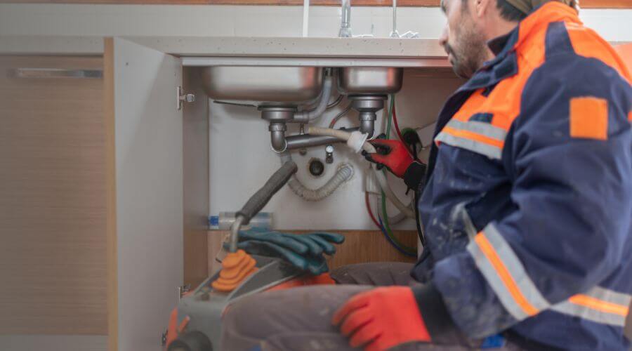 Professional slab leak plumber services in Kanaranzi, MN